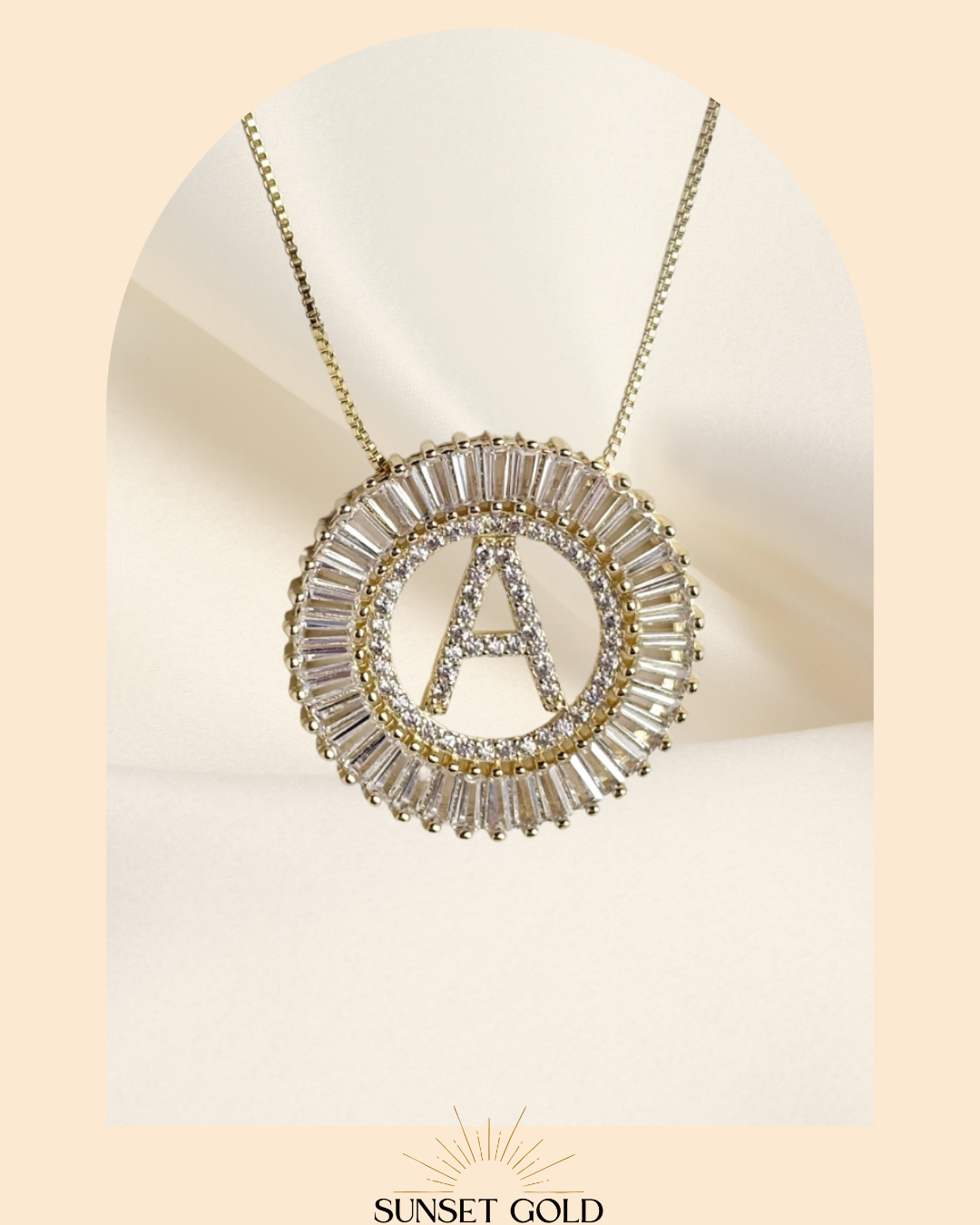 18k Gold filled Initial pendant necklace 💎