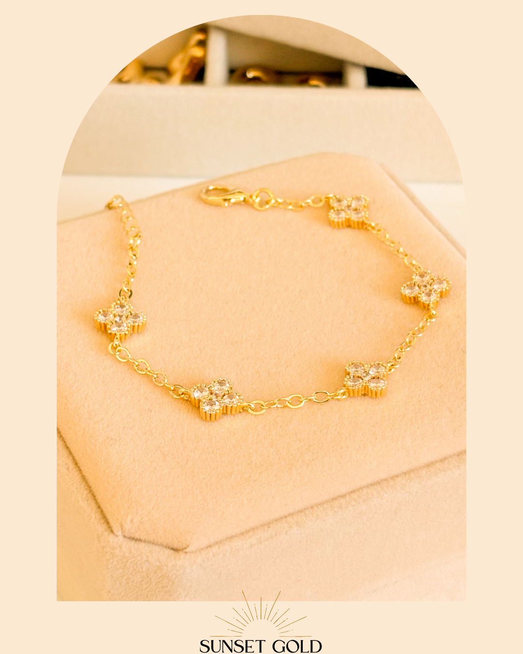 Clover Light - Diamond Bracelet