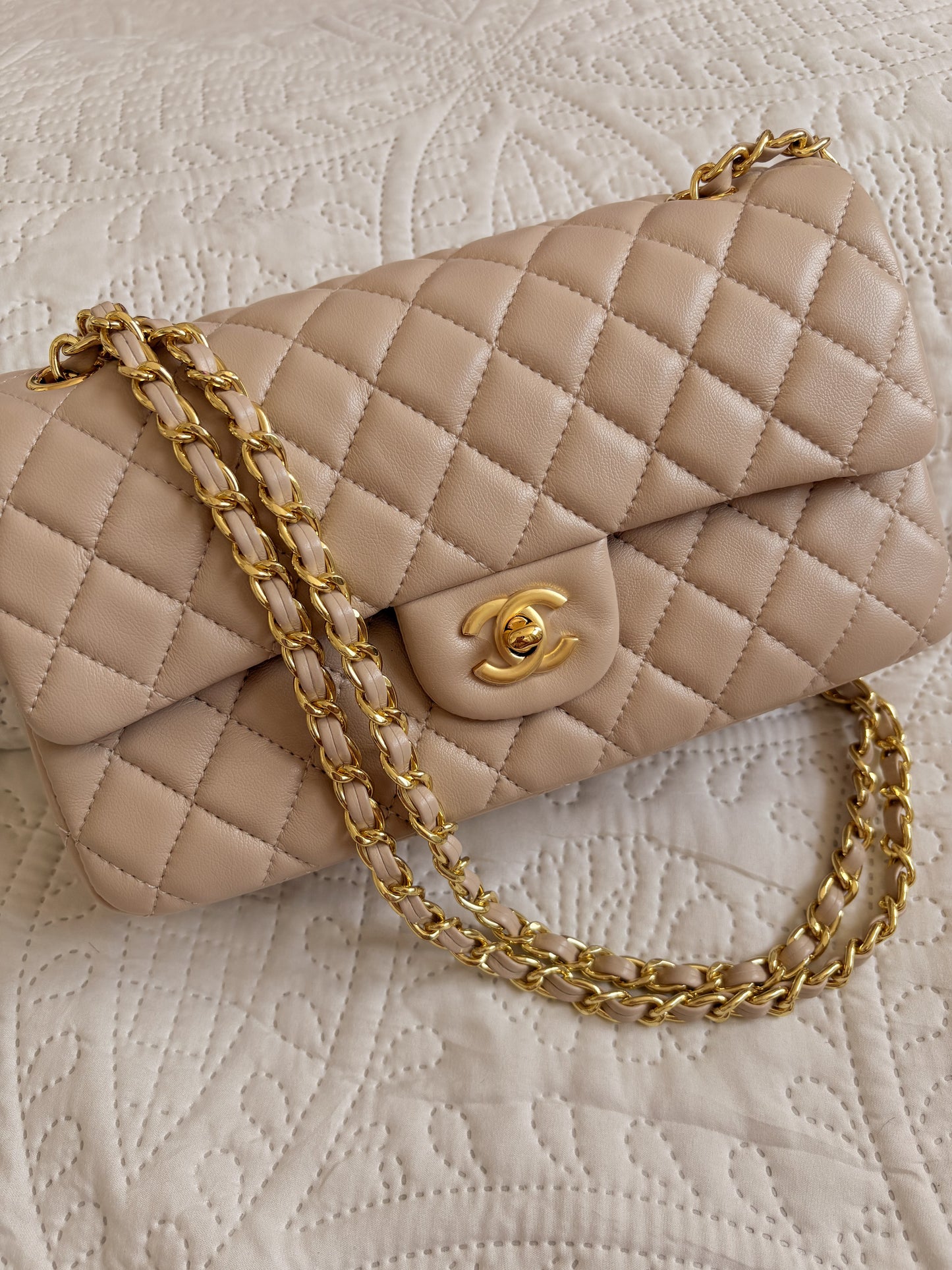 Chanel Classic Flap 👜