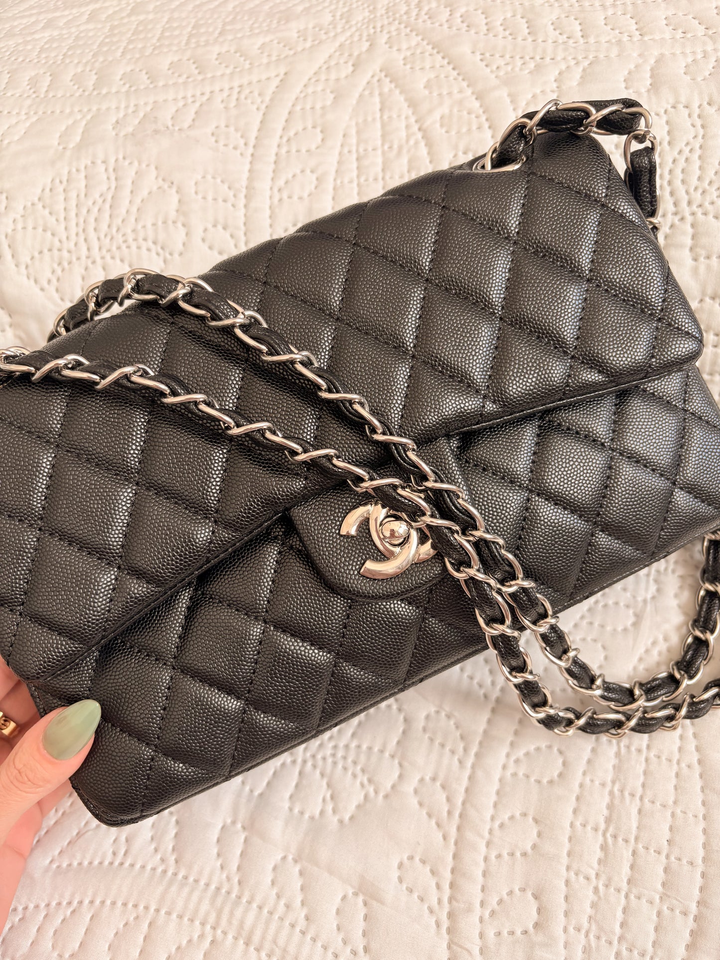 Chanel Classic Flap 👜