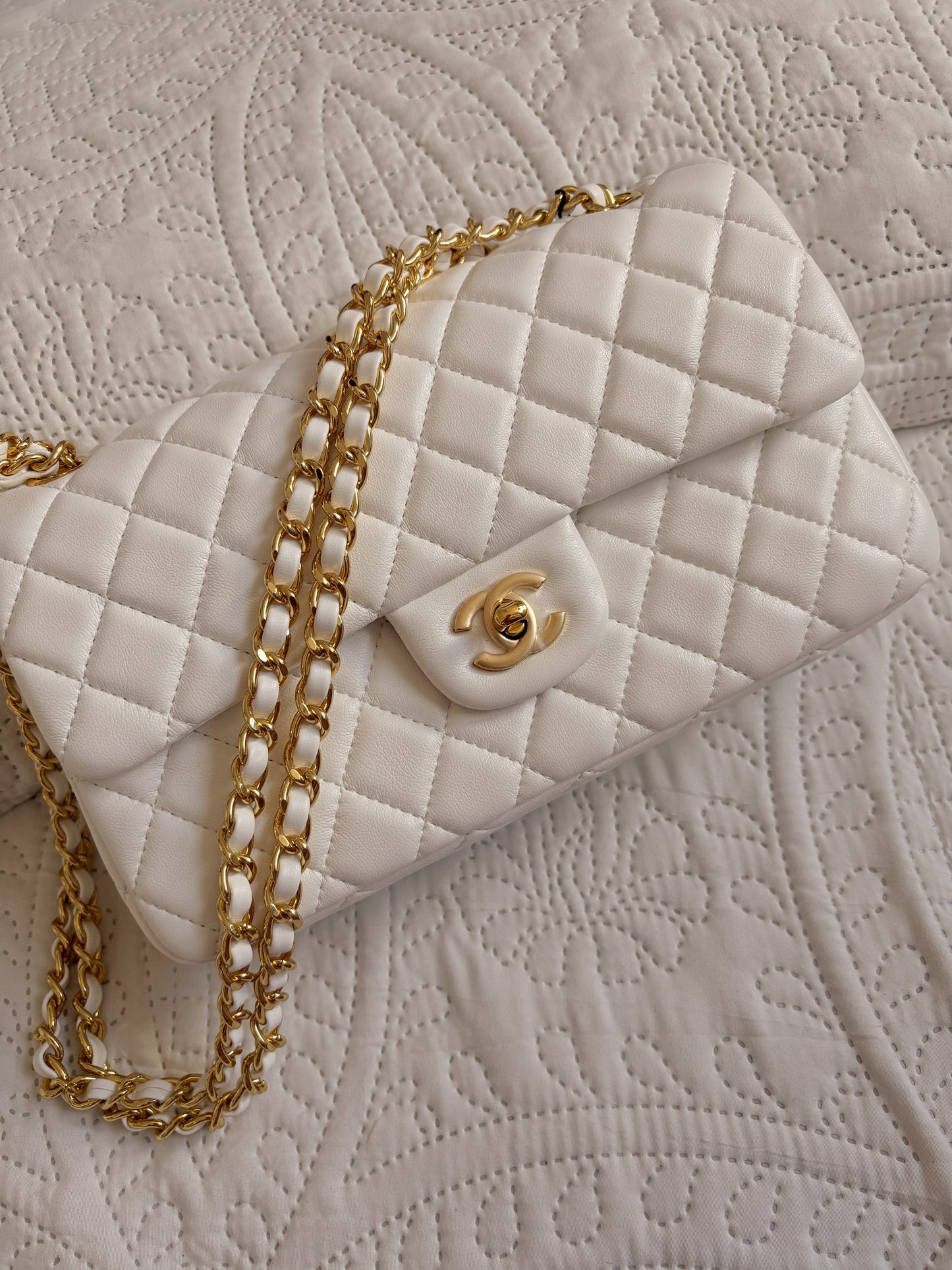 Chanel Classic Flap 👜