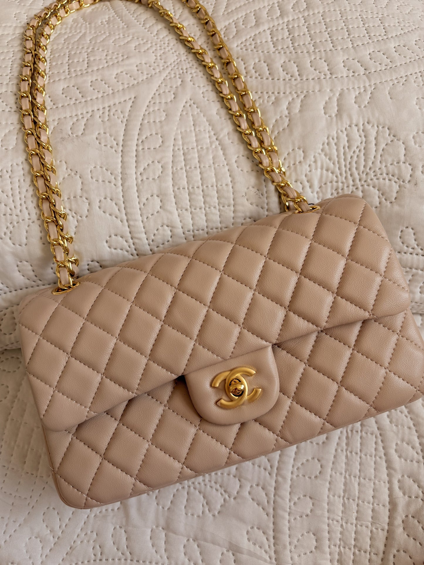 Chanel Classic Flap 👜