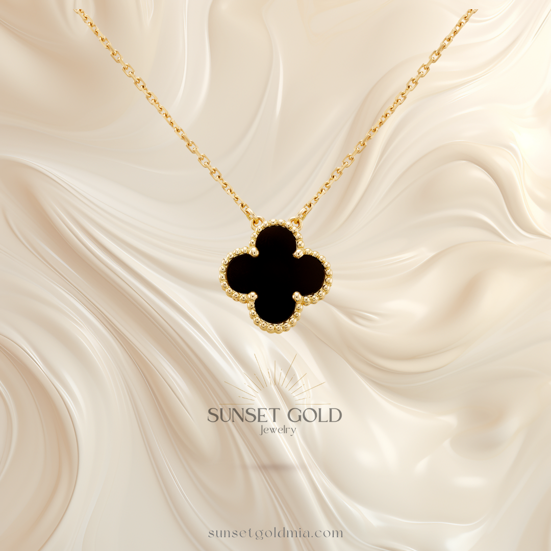 V Clover Necklace 18K Gold/Stainless Steel