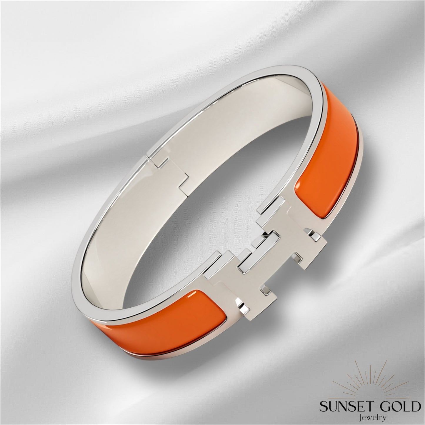 Clic Bracelet - Bangle